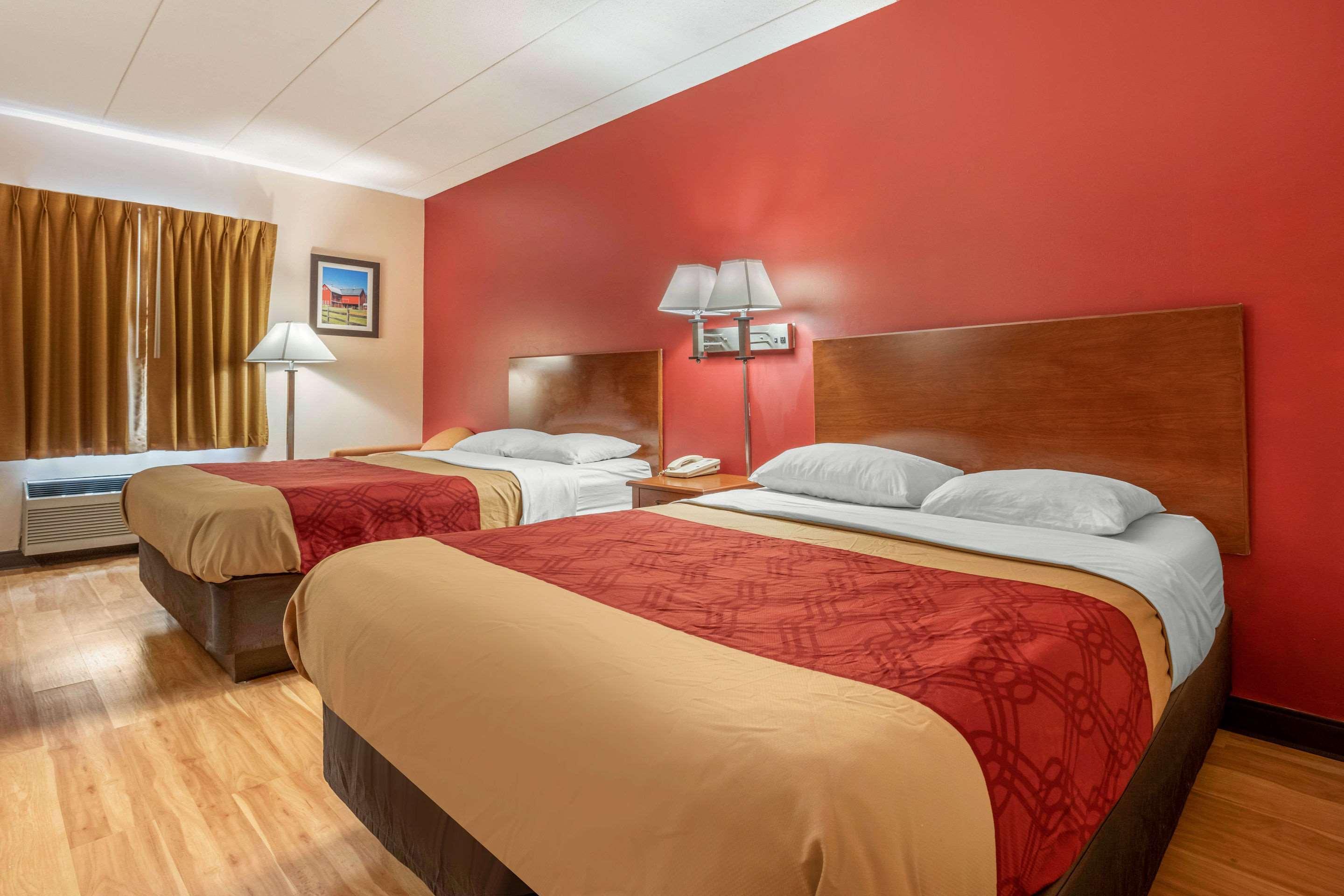 Вилла Baymont By Wyndham Lancaster Pa Dutch Country Экстерьер фото